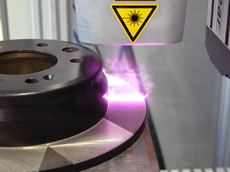 pulsed laser cleaning for industrial manufacturing