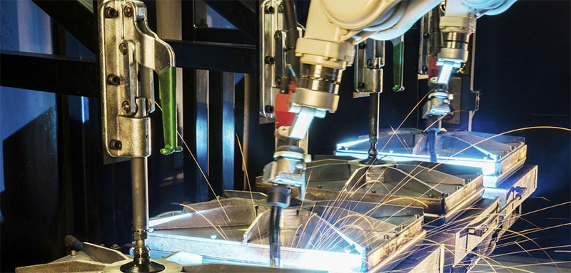latest application of laser welding robots