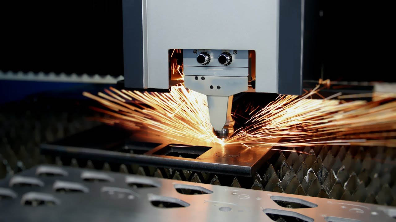 fiber laser cutting machine for carbon steel