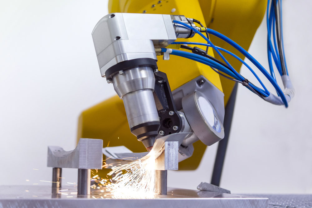 what is a laser cutting robot