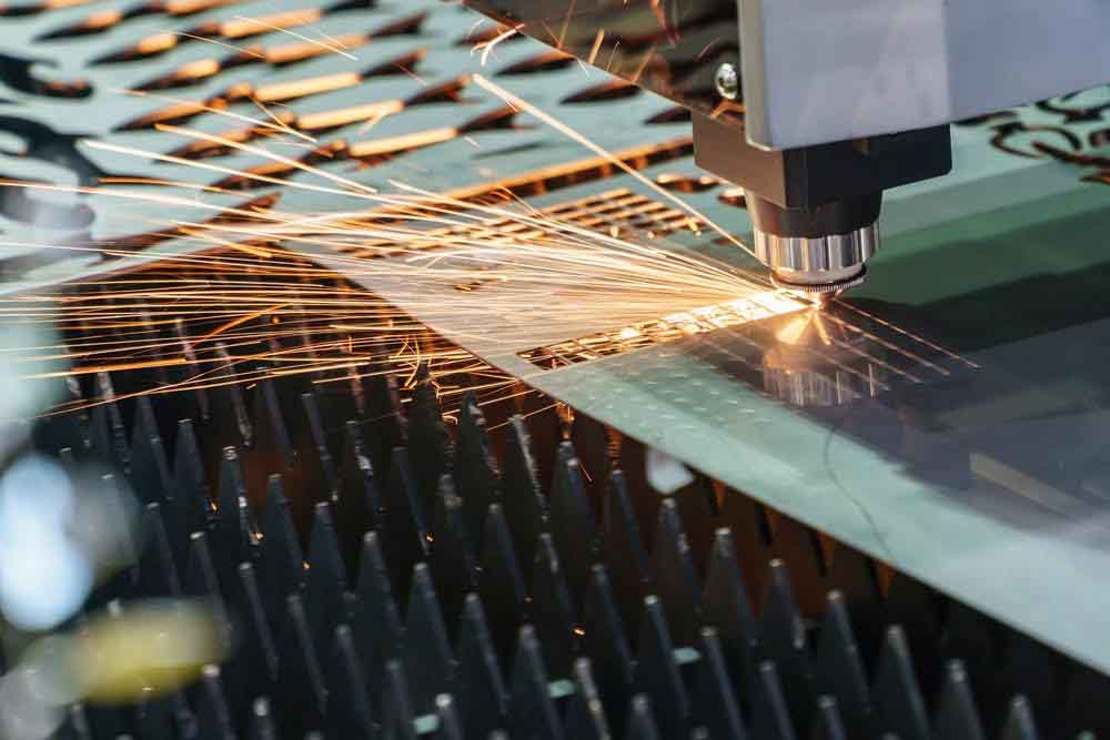 how to improve laser cutting metal accuracy